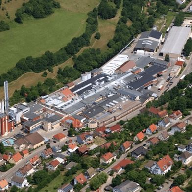 T.CON bringt Munksjö in Rekordzeit ins neue ERP- und MES-Zeitalter: Am Standort Aalen-Unterkochen in Deutschland produziert Munksjö Dekorpapiere für die Möbel- und Laminatfußboden-Industrie. (Bild: Munksjö)