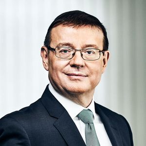 Gräf folgt auf Bohdan Wojnar, dem derzeit am längsten amtierenden Vorstandsmitglied des Automobilherstellers. Nach zehn Jahren als Personalvorstand wechselt Wojnar an die Spitze des tschechischen Automobilverbands.(Bild:  Skoda)