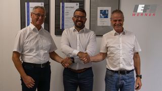 20250901-neuegf-gruppenbild-1920x1080-logo-plattformen (IEF-Werner GmbH)