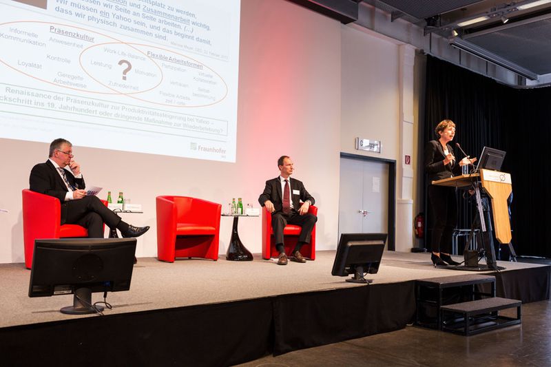 In der Vortragsreihe Personal wurden flexible Arbeitszeitmodelle und demografiegerechte Arbeitsplatzgestaltungen diskutiert (Foto: Mach AG)
