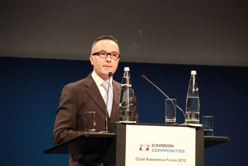 Als Leiter des F&E-Zentrums Advanced Composites bei Lamborghini treibt Luciano de Oto die Zusammenarbeit mit Lieferanten und Dienstleistern voran. Zu den Entwicklungspartnern gehöre auch Boeing. (Kraus)