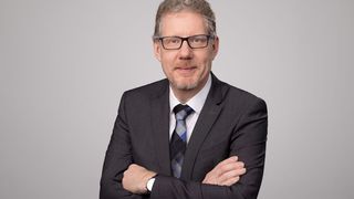 „Es läuft im Werkzeugmaschinenbau deutlich schlechter als Anfang letzten Jahres. Dahinter steckt auch ein Basiseffekt. Denn die Bestellungen waren zu Beginn 2023 noch sehr ordentlich“, so Dr. Markus Heering, Geschäftsführer des VDW, zur Analyse des ersten Quartals 2024. (Bild: S. Kastner / VDW)