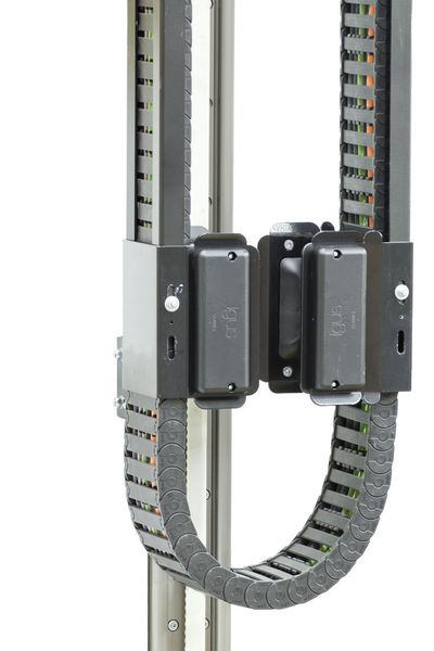 Das Führungssystem Guidelok Slimline F erlaubt Fahrgeschwindigkeiten bis 7 m/s und Beschleunigungen bis 10 m/s². (Bild: Igus)