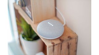 Sprachassistenten sammeln viele benutzerbezogene Daten – ob diese auch verwendet werden, um den Wettbewerb zu verfälschen, das untersucht jetzt die EU-Kommission. (gemeinfrei)