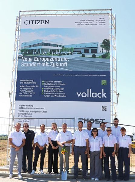 Das Team um CME-Geschäftsführer Markus Reissig (5. v. li.) freut sich schon auf die neuen Räumlichkeiten. (Bild: Citizen Machinery Europe GmbH)