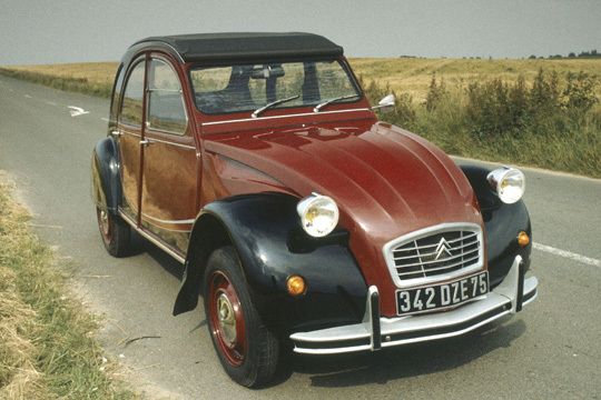 Der Oldtimer mit der größten Wertsteigerung ist der Citroën 2 CV, die so genannte Ente. (Archiv: Vogel Business Media)