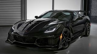 Die neue Corvette ZR1 kommt vorerst als Coupé und später auch noch als Cabrioversion. (Bild: Chevrolet)