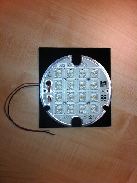 LED-Leuchtenspezialisten: Ein kundenspezifisch entwickeltes Modul kommt bei Leipziger Leuchten in der Serie Stella zum Einsatz (Future Lighting Solutions)