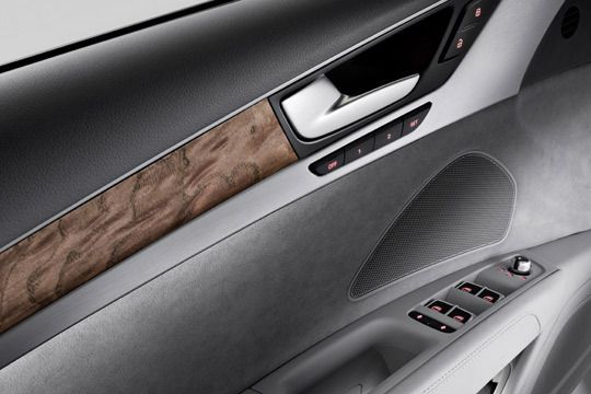 Selbst die Türverkleidung mutet nobel an. (Archiv: Vogel Business Media)