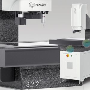 Machine à mesurer tridimensionnelle VISIUS : la base de la machine, la colonne Z fixe, et le plateau intégré à mouvements croisés XY sont en granit pour une haute stabilité et une grande résistance thermique.(Source :  Haxagon AB)