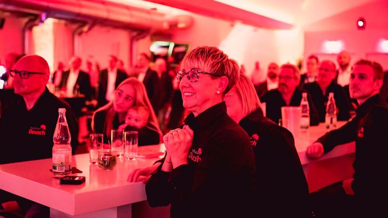 ... mit dem Autohaus Deusch aus Zell am Harmersbach ein erfahrenes Team, das bereits 2018 den Deutschen Werkstattpreis gewonnen hat. (Bild: Stefan Bausewein)