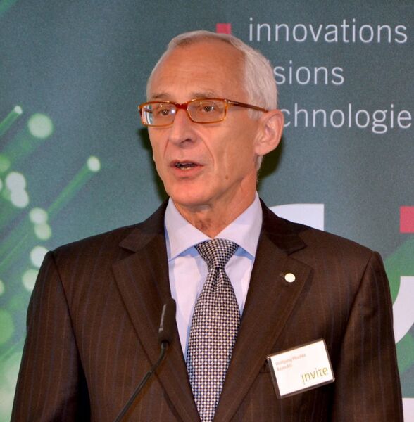 Prof. Dr. Wolfgang Plischke, Vorstandsmitglied der Bayer AG: 