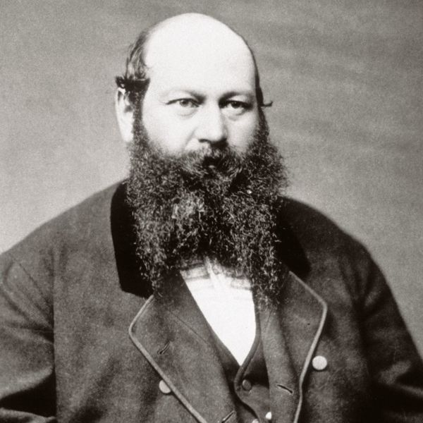1864: Wilhelm Meyer, Sohn einer Hannoveraner Bankiers- und Kaufmannsfamilie, gründet in Aerzen eine Landmaschinenfabrik. (Aerzen)