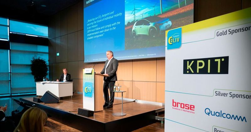 Vielfältige Fachvorträge auf verschiedenen Bühnen (Bild: VDI Wissensforum GmbH)