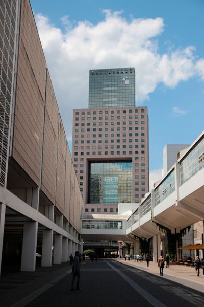 Impressionen aus den Hallen und von der Freifläche der Achema 2024. (Bild: Ernhofer / PROCESS)