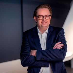 Patrick Bischoff übernimmt als Director Commercial Planning & Management eine zentrale Rolle in der länderübergreifenden Steuerung von IPSG. (Bild:  Canon)