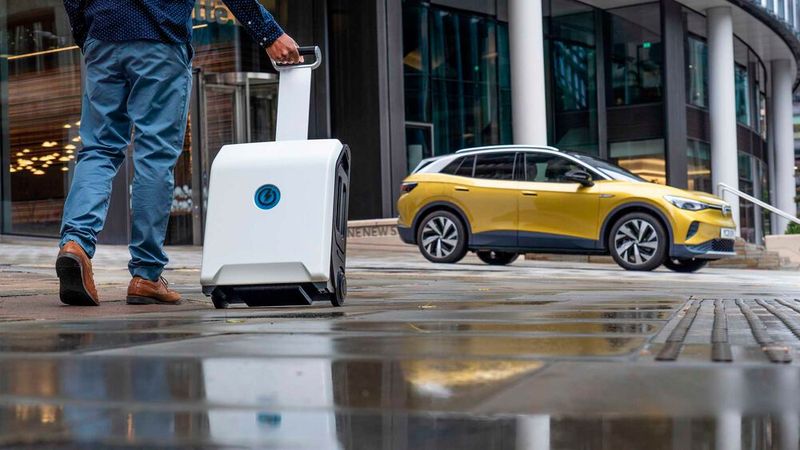 Das Gerät hat die Größe eines mittleren Rollkoffers und wiegt etwas mehr als 20 Kilogramm. (Bild: Zipcharge)