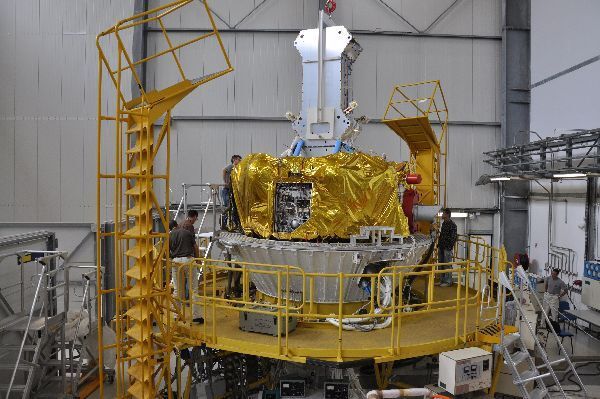 Ein IOV auf dem Dispanser, der die Trennung des Satelliten von der Sojus-Rakete vornimmt (DLR/ESA)