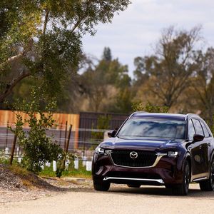 In den USA ist der CX-90 ab umgerechnet rund 37.500 Euro zu haben.(Bild:  Mazda)