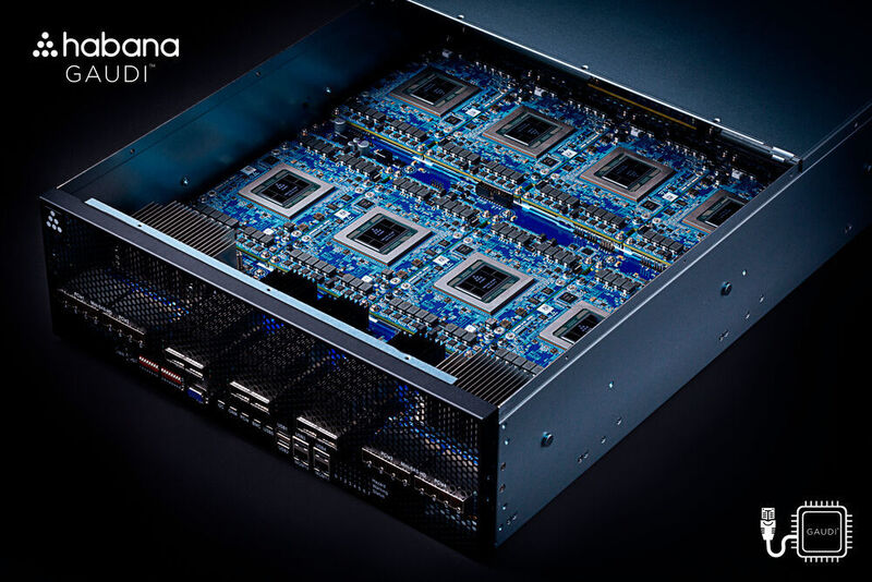 Der Ersatz für den Nervana NNP-T heißt Gaudi und stammt von dem israelischen KI-Chip-Hersteller Habana Labs, den Intel kürzlich übernommen hat; hier montiert in einem Gaudi-HLS-1-System mit insgesamt acht HL-205-Karten. (Light Bulb Studio | Kaber Hsu / Habana Labs)