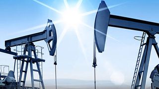 csm-ha-application-oil-buehne-3840x1250-2-60a69ba4b5-1 (Hellma Analytics)