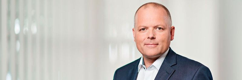 Ansgar Hinz, CEO des VDE: „Die Crux ist, dass viele Unternehmen nicht ausreichend IT-Spezialisten finden, die zum einen die Digitalisierung intern vorantreiben und zum anderen die Organisation vor externen Angriffen schützen.“(Bild:  Uwe Noelke)