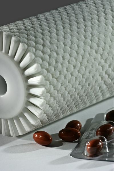 ... oder weich, um beispielsweise empfindliche Tabletten in ihre Verpackung einzublistern.  (Mink)