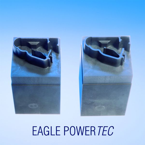 Mit der Eagle-Powertec-Erodiertechnik ist eine Bearbeitung von vier Nestern pro Elektrode möglich. Bild: OPS Ingersoll (Archiv: Vogel Business Media)