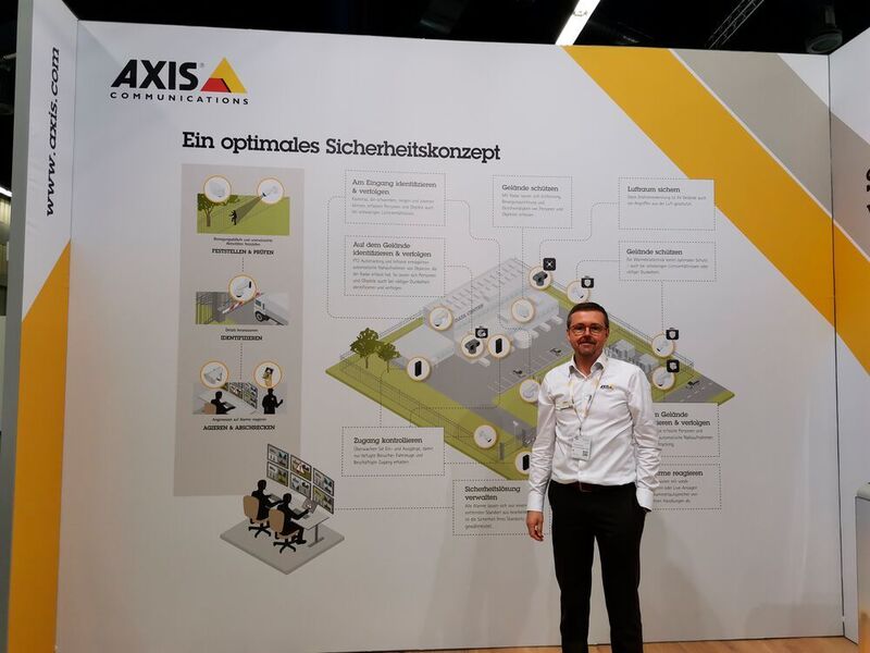 Thorsten Grimm stellt die Lösungen von Axis vor. (Vogel IT-Medien GmbH)