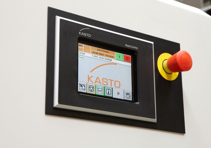 Die Bandsäge ist mit der eigenen Steuerung Kasto Basic Control ausgestattet. (Bild: Kasto)