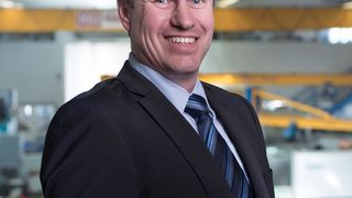 Für Markus Lechner, Leiter des SPN-Qualitätsmanagements, markiert die DIN EN 9100 gerade auch im Hinblick auf die aktuelle Marktstrategie des Unternehmens, die auf ein deutliches Wachstum der Luftfahrt-Anteile im Branchenmix abzielt, einen Meilenstein auf dem Weg in die Zukunft.  (SPN)