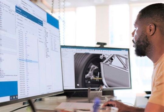 Effektive Emissionsbremse! Mit der neuen Software Teamcenter Carbon Footprint Calculator können umweltschädliche Auswirkungen eines Produktes bereits in der Entwicklungsphase vermieden werden. Siemens ermöglicht das in Zusammenarbeit mit Sustamize.(Bild:  Siemens)