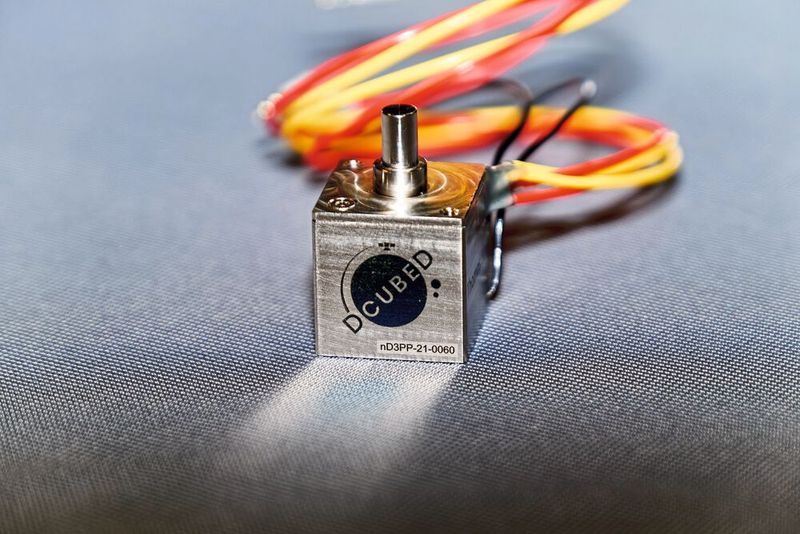Der Nano Pin Puller von DcubeD war schon erfolgreich im All. (Bild: © Elektronikpraxis / Richard Oed)
