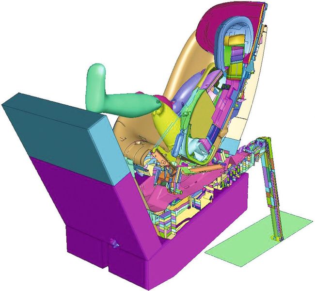 Der neue Maxi-Cosi 2wayPearl ist der erste Kindersitz, der den neuen europäischen I-size-Sicherheitsbestimmungen entspricht. (Bild: Code Product Solutions)