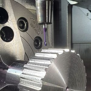The solid carbide speed milling cutter Incoolant carves out the contours of the toothing in the second operation.(Image: Ingersoll)