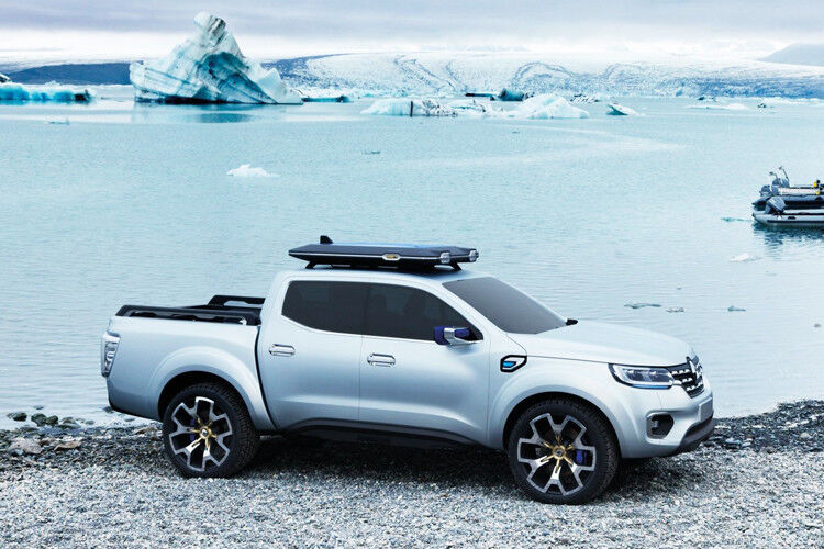 „Alaskan Concept“: Renault zeigt eine „Studie“ seines neuen Pick-Ups beziehungsweise einen Navara mit Rautengrill. (Foto: Renault)