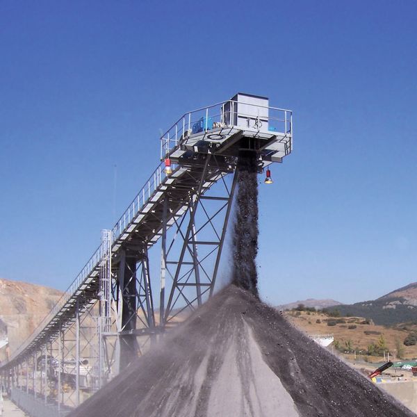 Fig. 1: Modular belt conveyor systems enable fast installation and dismantling and also increase reusability of components for temporary projects. (Picture: H+E Logistik GmbH)