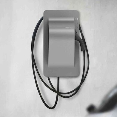 Der "Smartfox Pro Charger 2" löst automatisch die Stand-by-Probleme bei E-Fahrzeugen und verbessert so das Laden bei PV-Überschuss. (Bild: Smartfox)