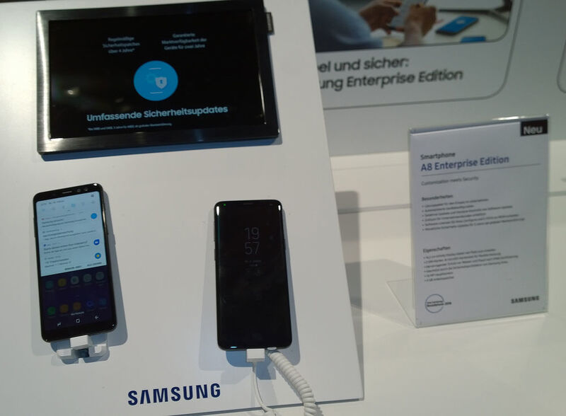 Premiere auf der Roadshow: Das Midrange-Business-Smartphone Galaxy A8. (Vogel IT-Medien)