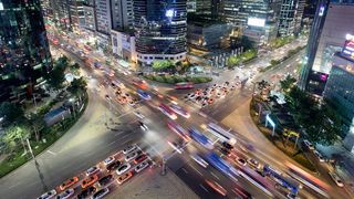 Roland Berger hat zum zweiten Mal den Automotive Disruption Radar vorgestellt. Im Vergleich zur ersten Untersuchung zeigen sich vor allem Veränderungen beim Kundeninteresse, bei der Technologie und bei den regulatorischen Vorgaben. (Bild: Audi)