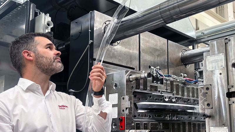 At the end of the technical presentations, a facility tour will follow, including a visit to the production department and live molding demonstrations.(Source:  Oerlikon HRS Flow)