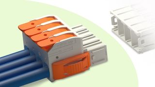 Die MCS Maxi 16 sind laut Wago die ersten Steckverbinder für Leistungselektronik weltweit, die eine intuitive und werkzeuglose Handhabung durch den Hebel ermöglichen. (Wago)