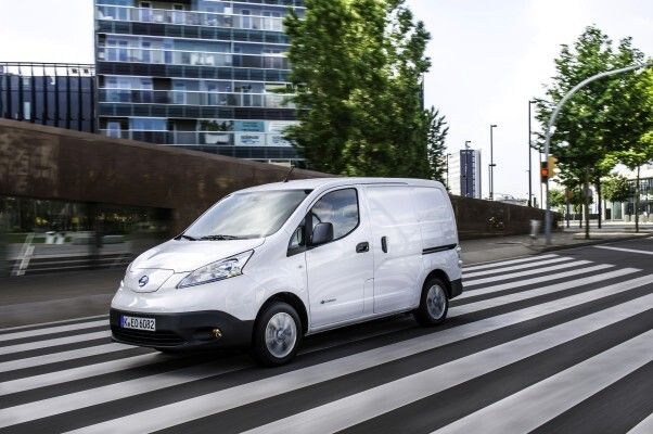Der elektrische Kleintransporter Nissan e-NV200 verbindet das Beste aus zwei Welten (Nissan)