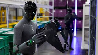 Humanoider Roboter Figure 03 im Einsatz im BMW Group Werk Spartanburg. (Bild: BMW Group)