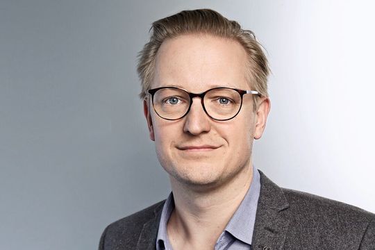 Holger Nelsbach setzt große Erwartungen in den ersten Lexus-Stromer UX 300e. (Bild:  Lexus)