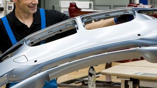 Kunststoffkomponente für das Exterieur (Bild: BMW)