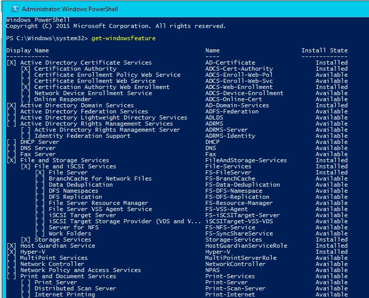 In der PowerShell rufen Administratoren ab, welche Serverrollen bereits installiert sind. (Bild: Joos)