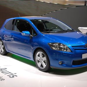 Toyota hat den Auris überarbeitet.