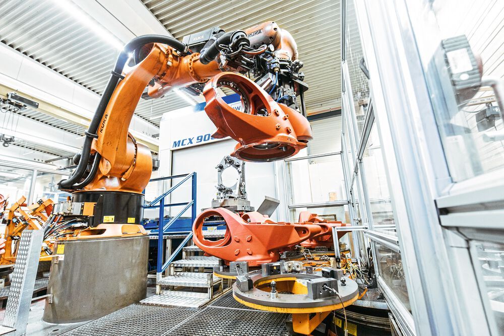 Nachgefragt Sind Roboter die Zentrale der Produktion?