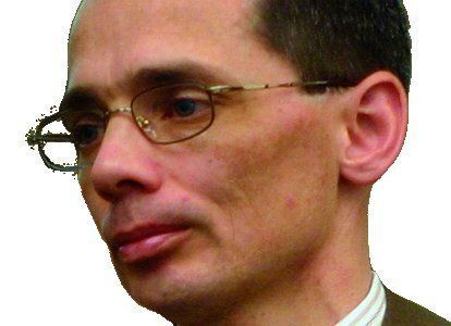 Prof. Dr.-Ing. Martin Rambke, Institut für Produktionstechnik der FH Braunschweig/Wolfenbüttel bemerkt: „Die explodierende Modellvielfalt im Automobilbau steigerte die Bedeutung der Simulationstechnik erheblich.“ Bild: Handge (Archiv: Vogel Business Media)